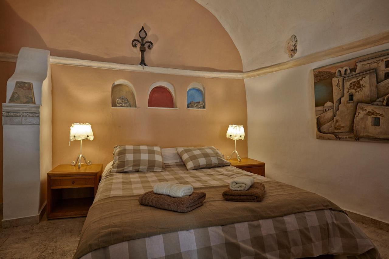 Santorini Cave Houses Vóthon Buitenkant foto