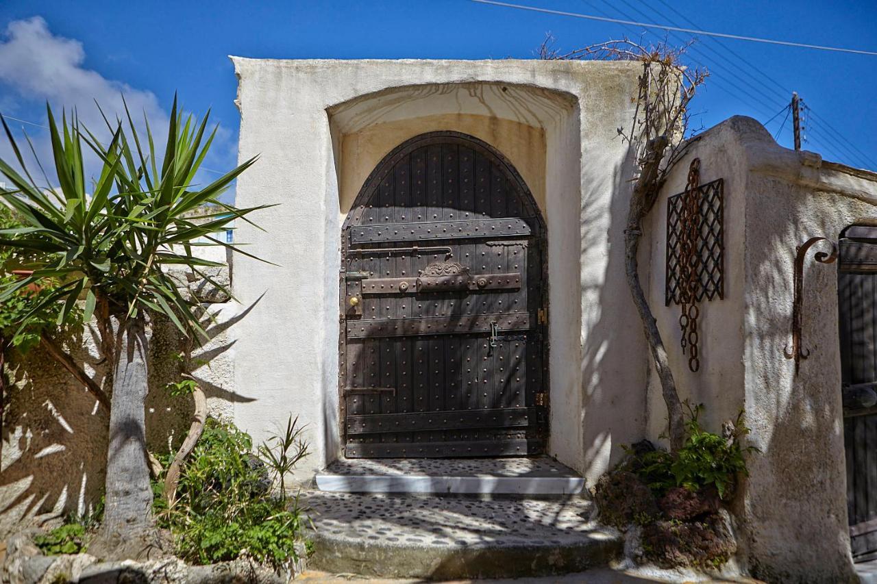 Santorini Cave Houses Vóthon Buitenkant foto